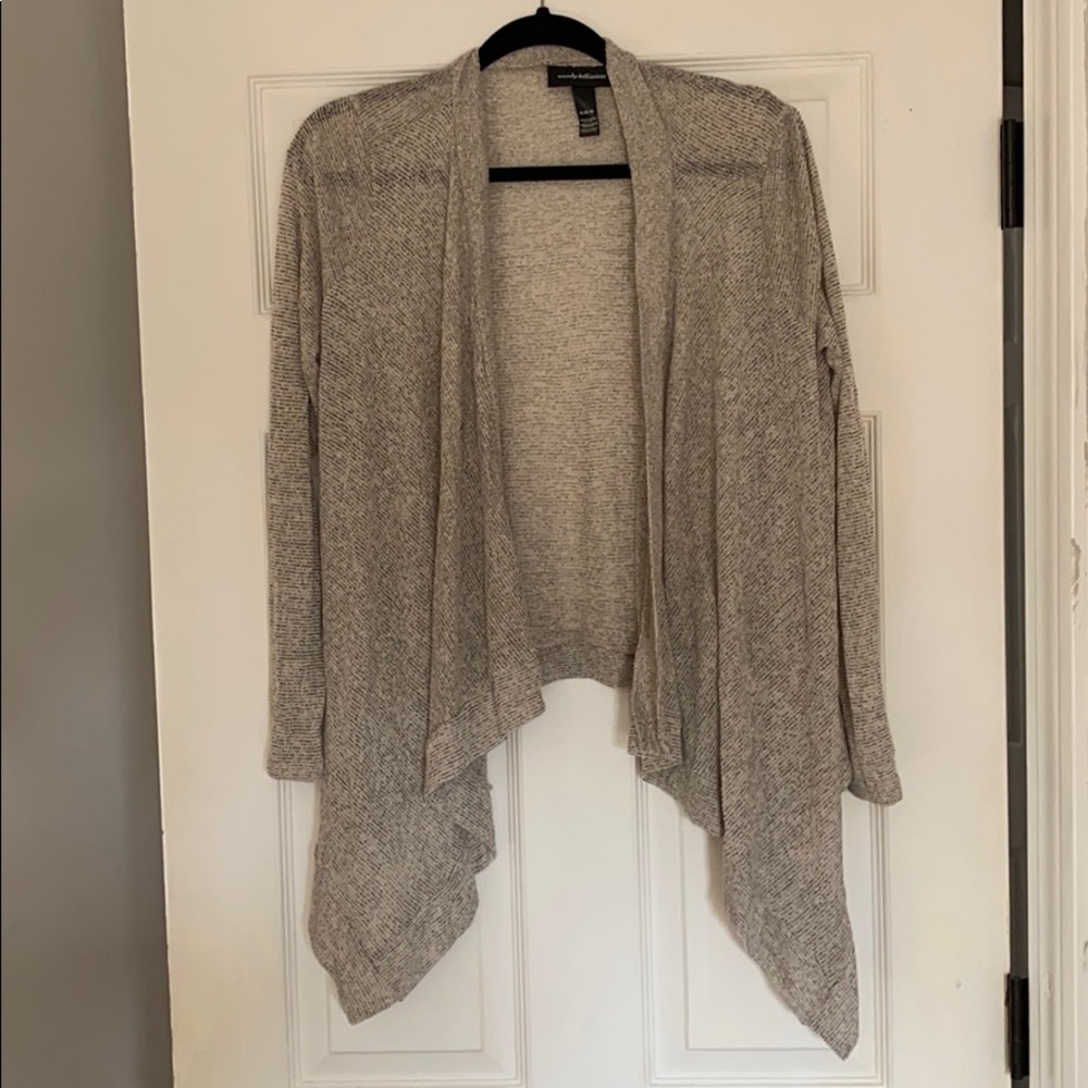 Maternity cardigan. Gray. Open front. Size M